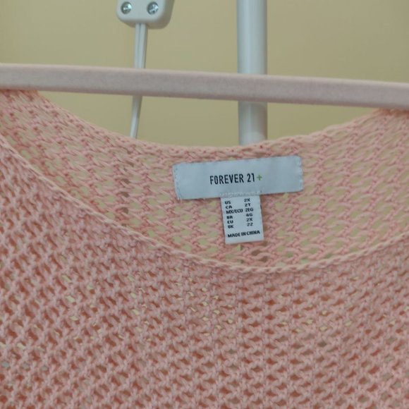 Forever 21 Sweater - Picture 2 of 6